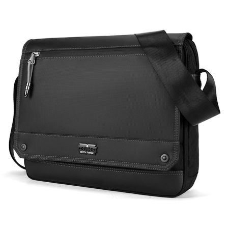 Τσάντα ώμου Arctic Hunter K00093 με θήκη laptop 14 Μαύρη